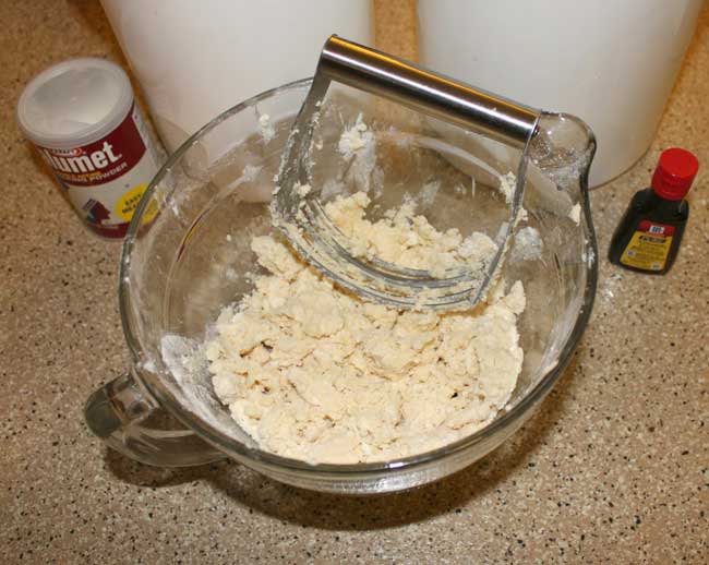 almond creme cookies - dough